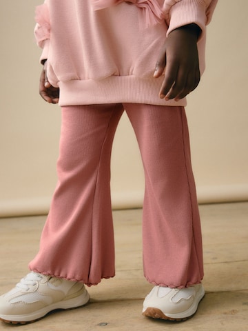 Set Next en rose