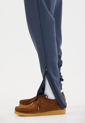 SOS Tapered Trousers 'Vail' in Blue
