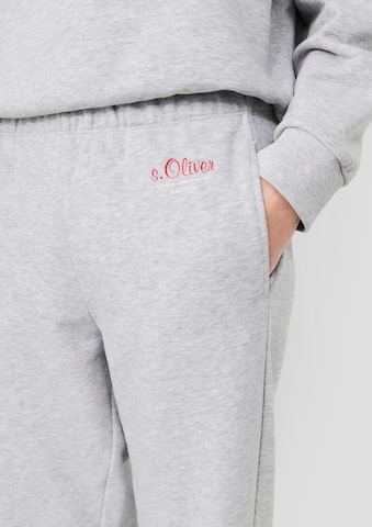 s.Oliver - Tapered Pantalón en gris