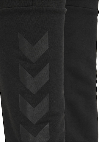 Hummel Slim fit Workout Pants in Black