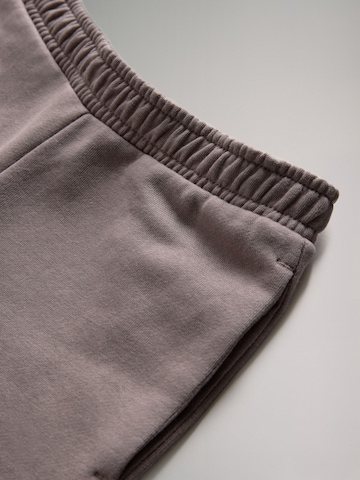 The Set Regular Housut värissä beige