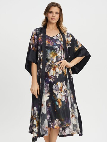 Marc & André Kimono in Zwart: voorkant