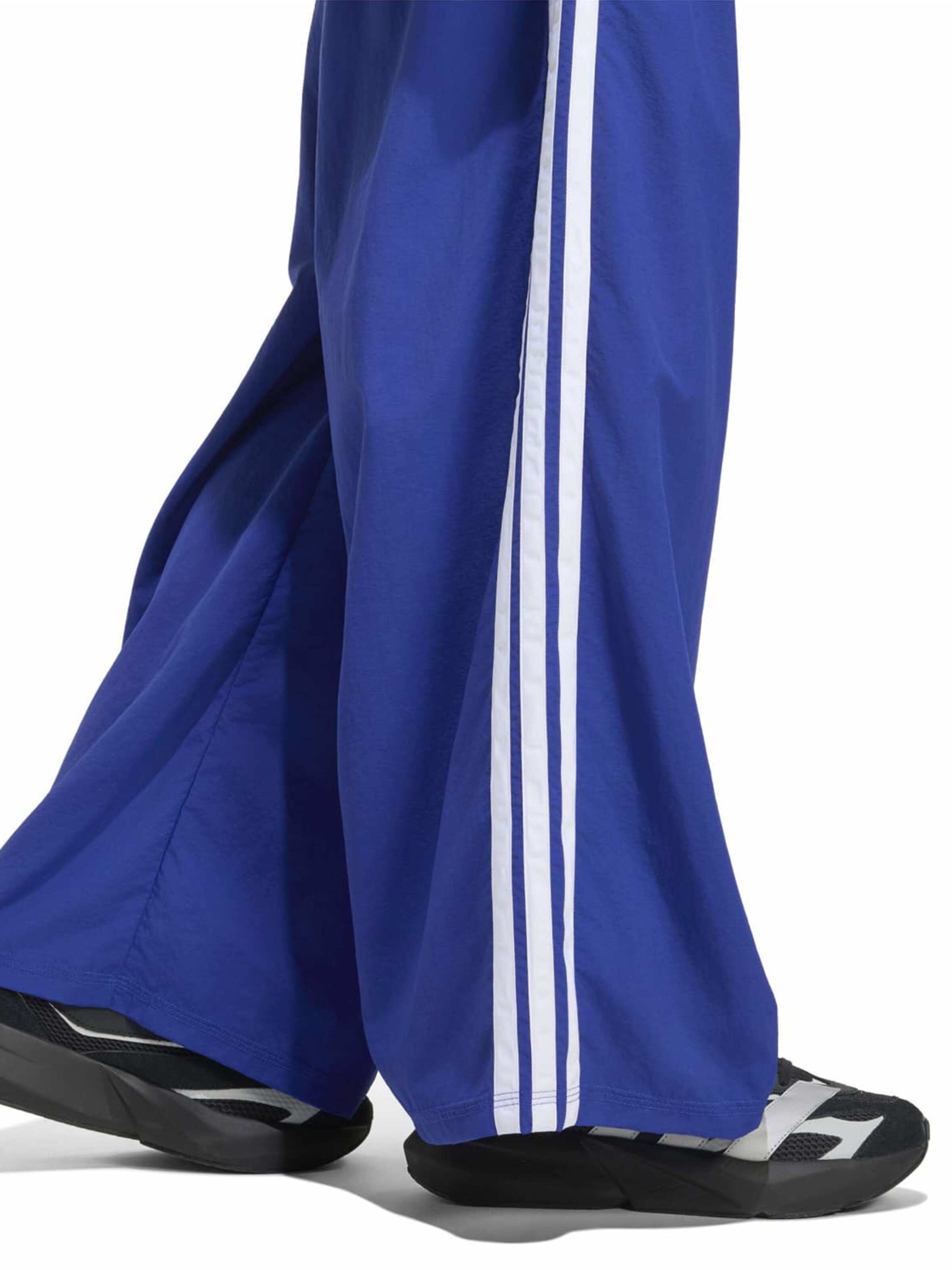 ADIDAS SPORTSWEAR Luźne Spodnie sportowe w kolorze niebieski