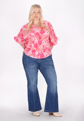 IZIA - Blusa en rosa