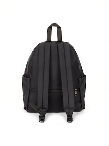 EASTPAK Rygsæk 'DAY PAK'R AUTHENTIC CONTEMPORARY MICKEY PLACEMENT' i sort