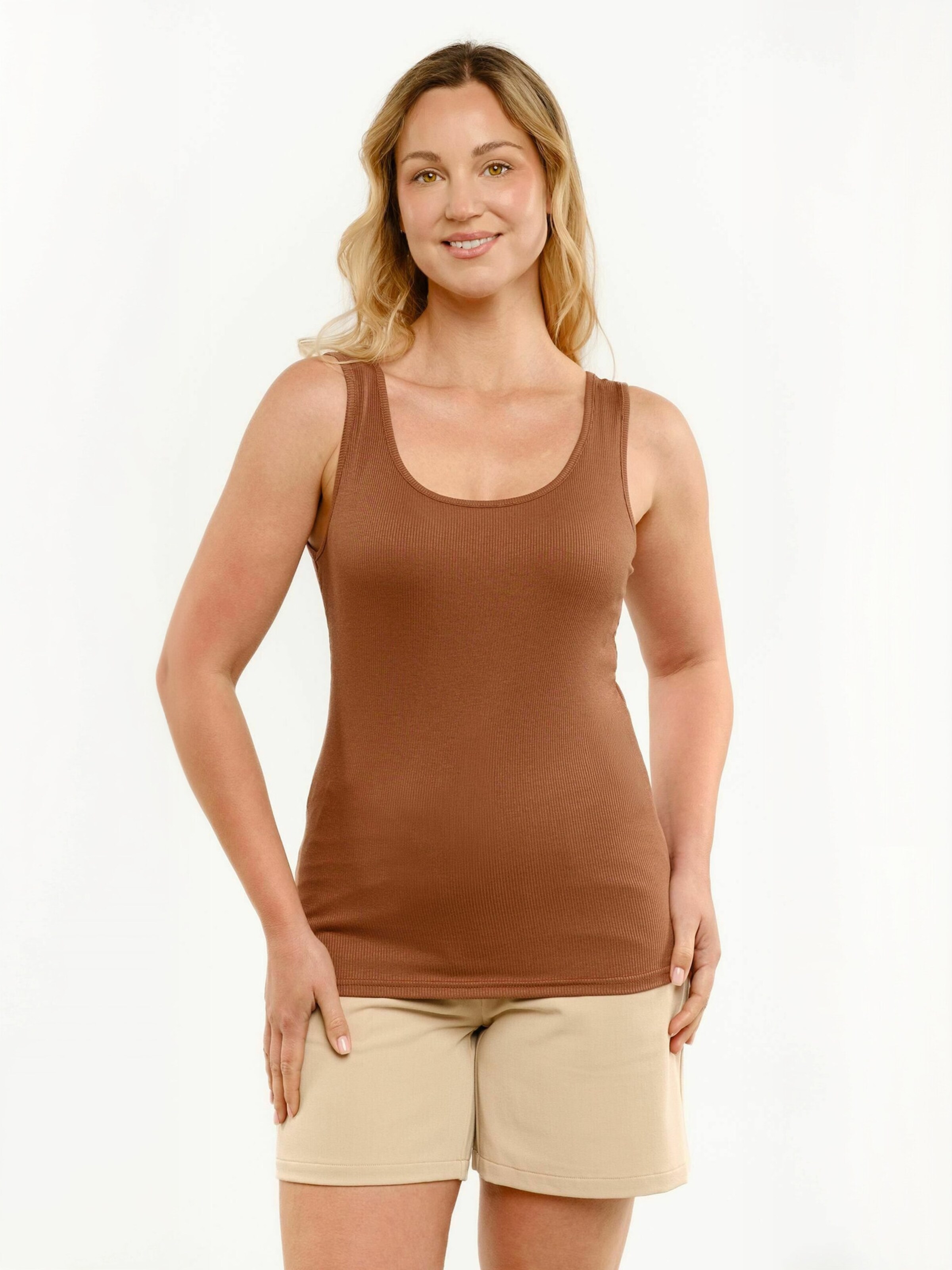 Top ' NATALIA ' di Liberte Essentiel in marrone: frontale