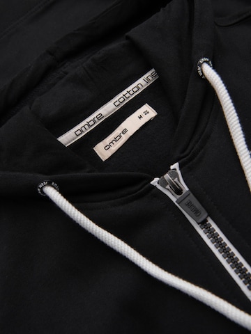 Sweat-shirt Ombre en noir