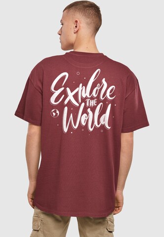 Merchcode Shirt 'Explore The World' in Rot