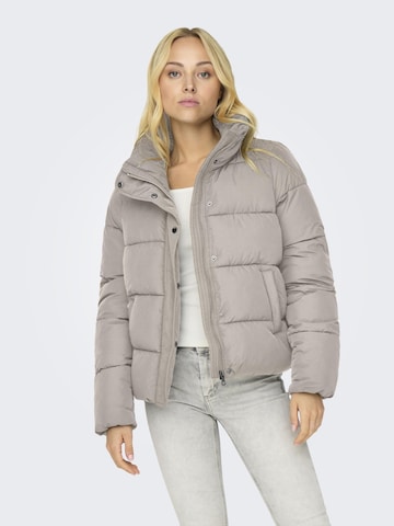 ONLY ONLNEWCOOL Daunenjacke Daunenjacke in Grau: Vorderseite