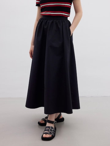 MANUKA Skirt in Black