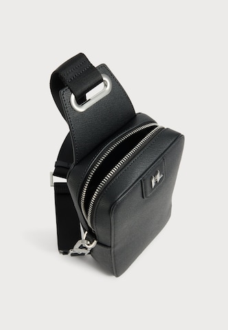 melns Karl Lagerfeld Pleca soma 'K/Monogram'