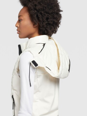 Gilet 'Fabia' khujo en blanc