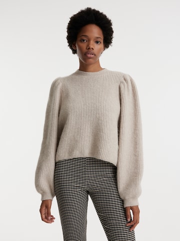 EDITED Sweater 'Sue' in Beige: front