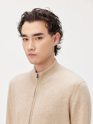 GOBI Cashmere Gebreid vest 'Men's Essential Full-Zip Cashmere Cardigan' in Beige