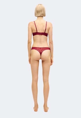 HUGO String in Rot