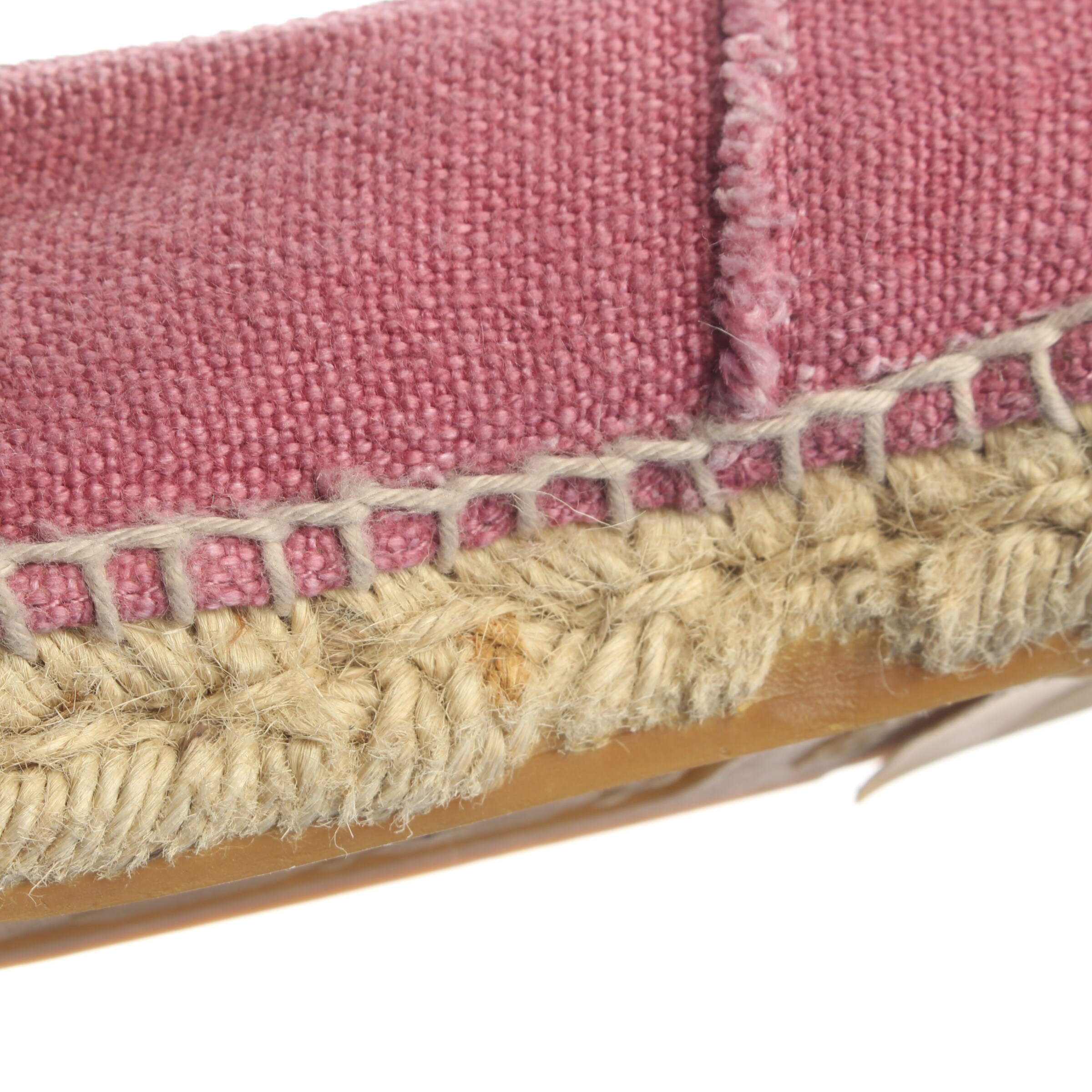 CHANEL Flats & Loafers in 39 in Grey