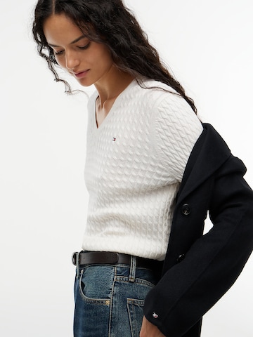TOMMY HILFIGER Sweater in Beige