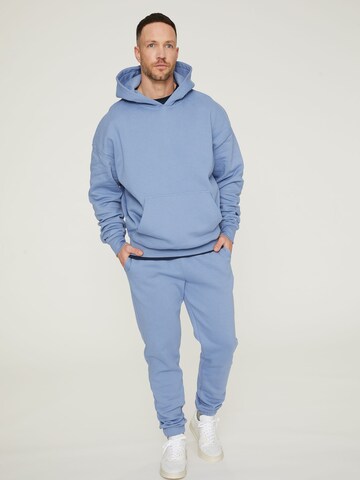 DAN FOX APPAREL Tapered Hose 'Danilo' (GOTS) in Blau