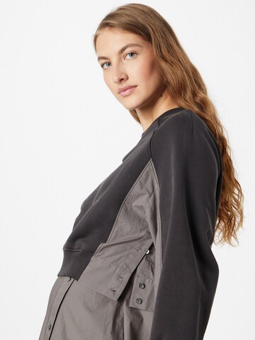 pelēks 3.1 Phillip Lim Kleita