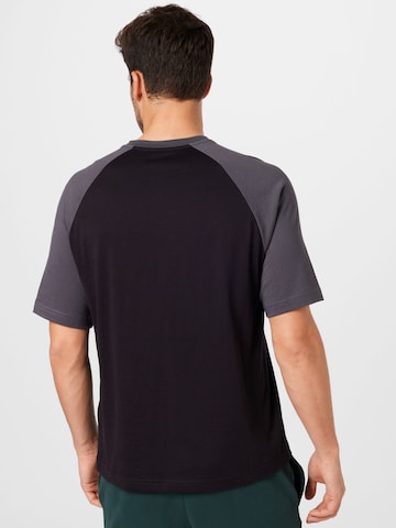 Champion Authentic Athletic Apparel Shirt in Zwart