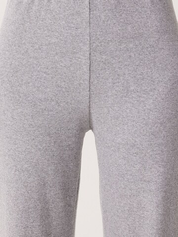 Pantaloncini da pigiama 'Lounge-Hosen' di Happiness İstanbul in grigio