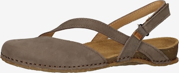 EL NATURALISTA Sandals in Brown: front
