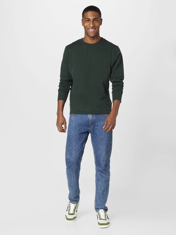 MELAWEAR Sweatshirt 'ADIL' in Groen