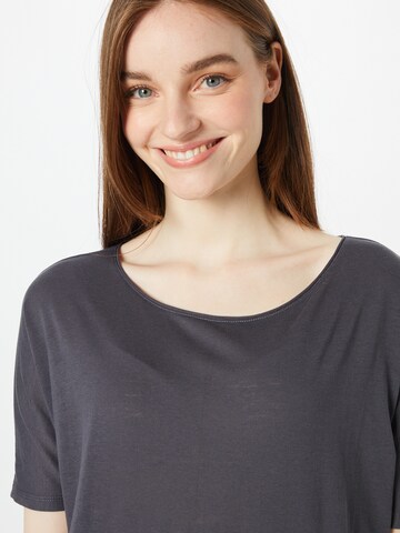 QS T-Shirt in Grau