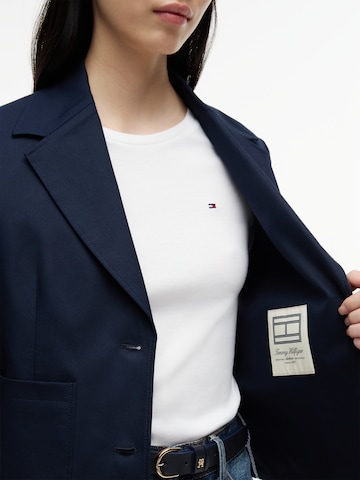 TOMMY HILFIGER Blejzr – modrá