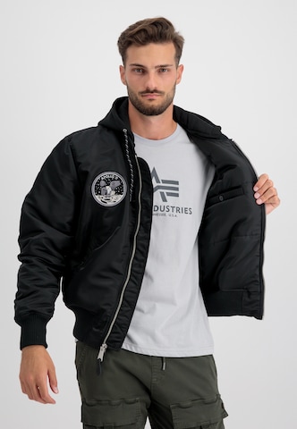 ALPHA INDUSTRIES - Chaqueta de entretiempo 'MA-1 VF' en negro