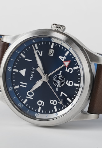 Orologio analogico di TIMEX in marrone