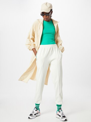 The Couture Club Zwężany krój Spodnie w kolorze biały