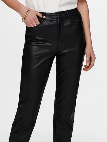 Coupe slim Pantalon ONLY en noir