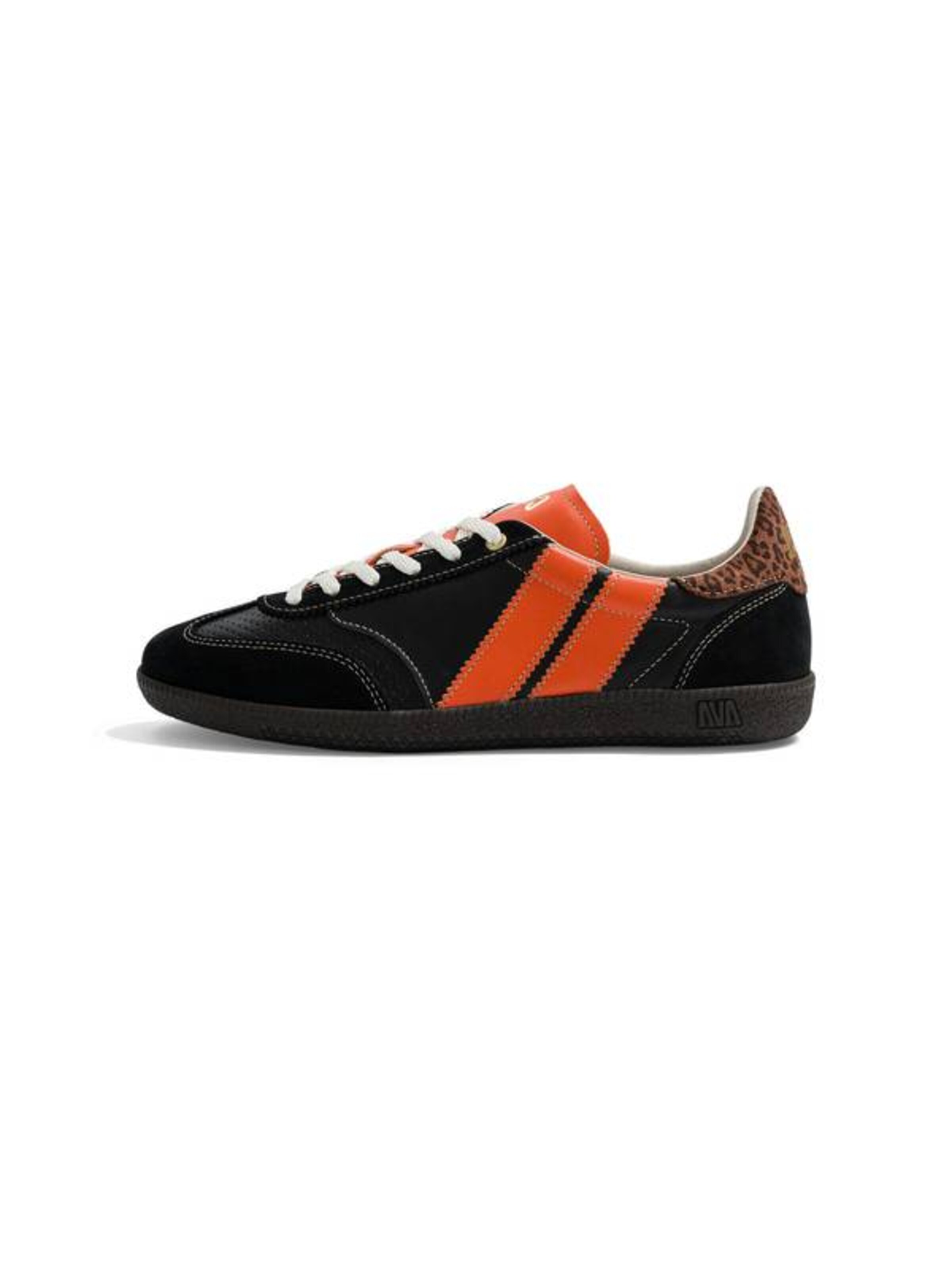 Caval - Zapatos con cordón 'Pulse' en negro