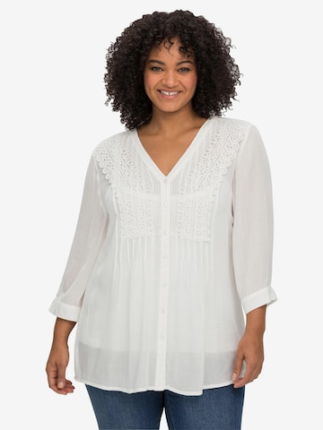 sheego by Joe Browns Blouse in White: front