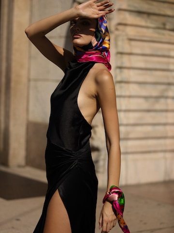 My Minelli Scarf ''Fashion Muse' Pure Nature Silk, Hand Rolled Scarf' in Pink