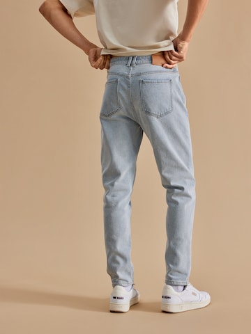 DAN FOX APPAREL Regular Jeans 'Rico' i blå