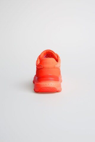 Soccx Sneakers in Orange