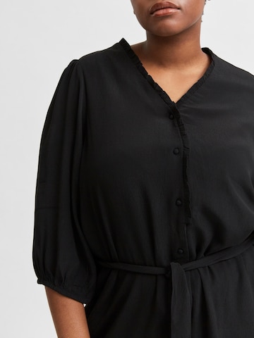 Selected Femme Curve Sukienka koszulowa 'Mira' w kolorze czarny