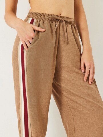 Bianco Lucci Loosefit Παντελόνι σε μπεζ