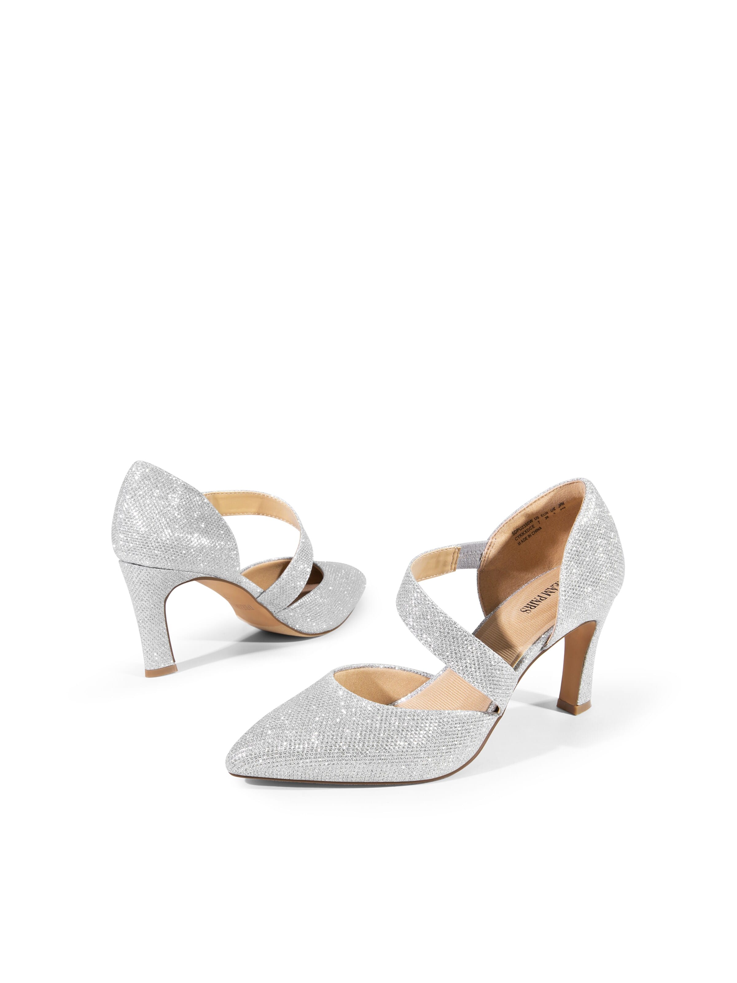 Dream Pairs Pumps in Silver