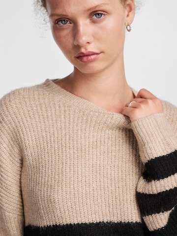 Pullover 'PCBrooks' di PIECES in beige