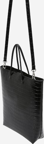 Gina Tricot Nakupovalna torba 'Mitra' | črna barva: sprednja stran