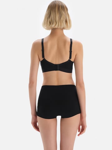 Dagi Korzetová Podprsenka – černá