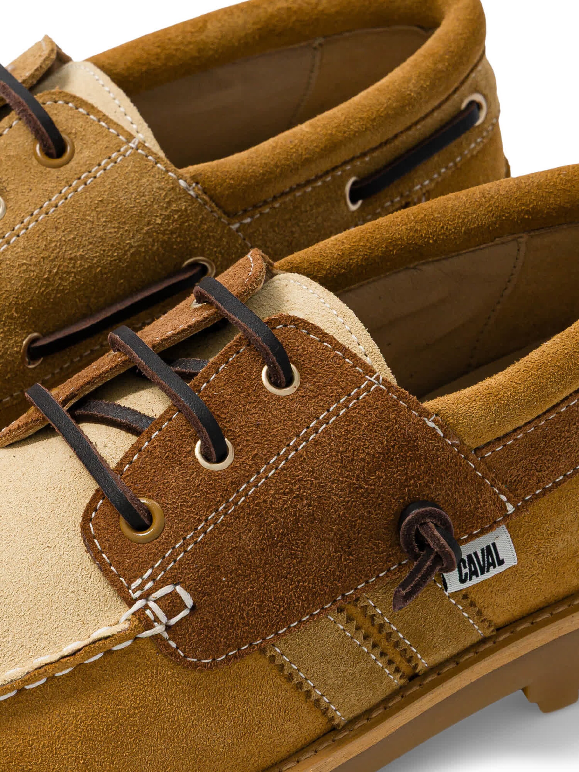 Caval - Mocassins em castanho: frente
