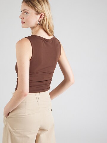 VILA Top 'VOLO' in Brown