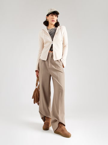Monki Sweatjacka i beige