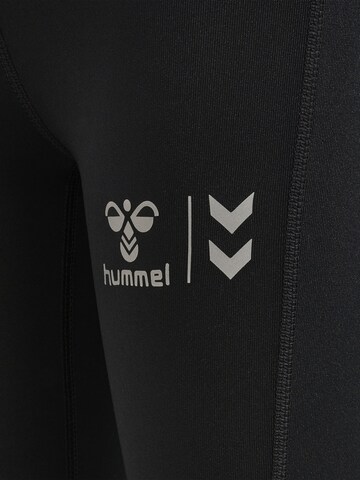 Hummel Slimfit Leggings in Schwarz