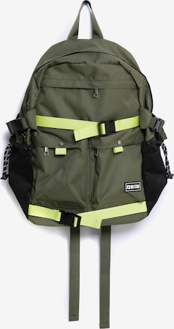 BIG STAR Backpack 'ISOM' in Green: front