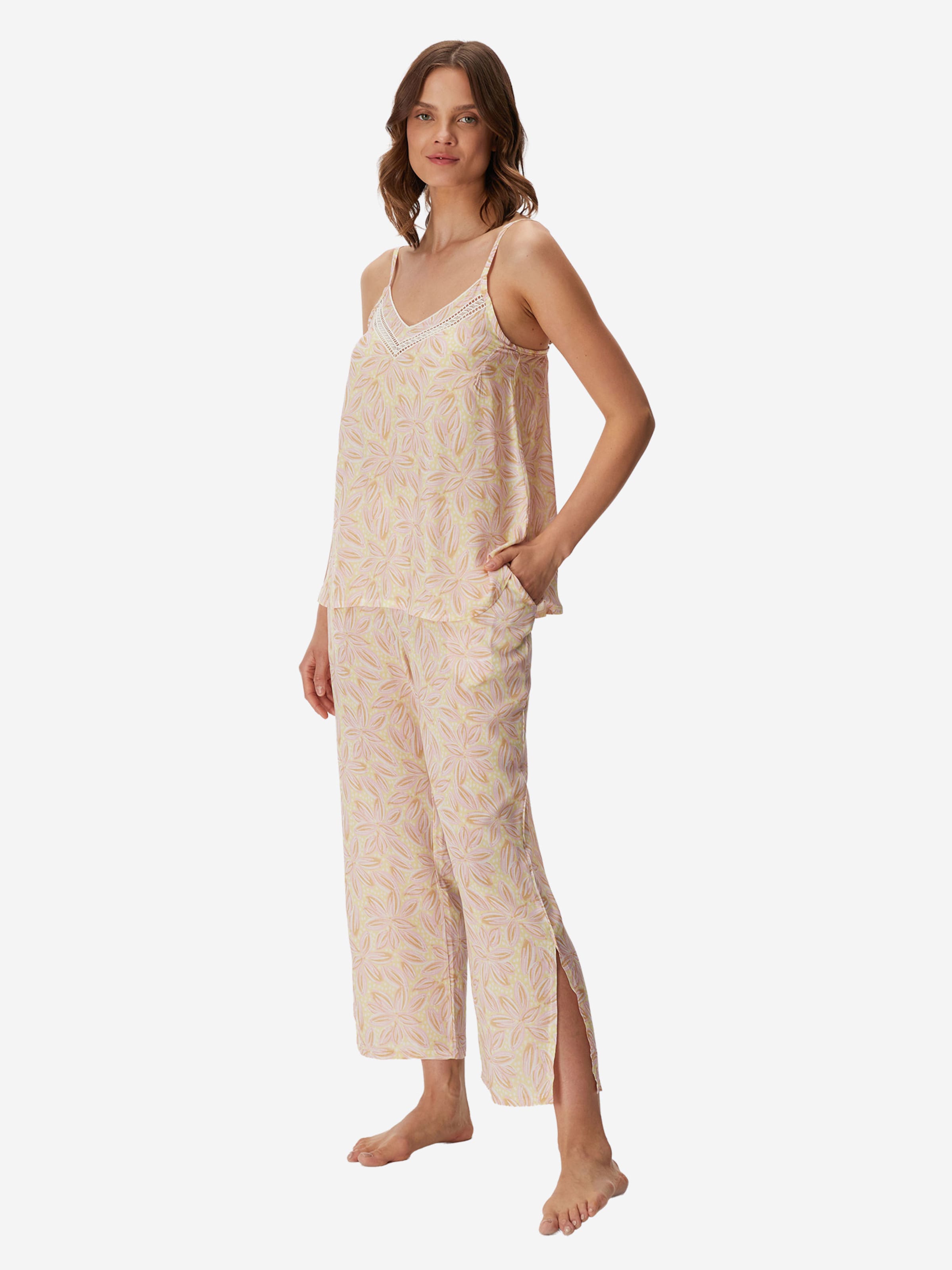 Goldenbay Pajama ' Azalea ' in Pink